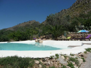  Villa Paladino Solunto  Санта Флавиа